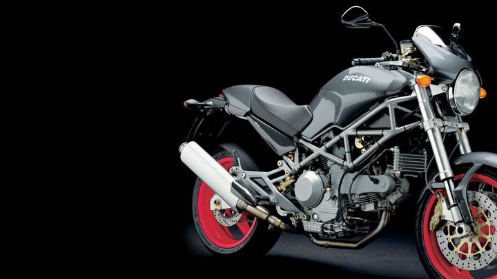 Ducati Monster 1000 S 2005 in Black And Black Background Side Pose